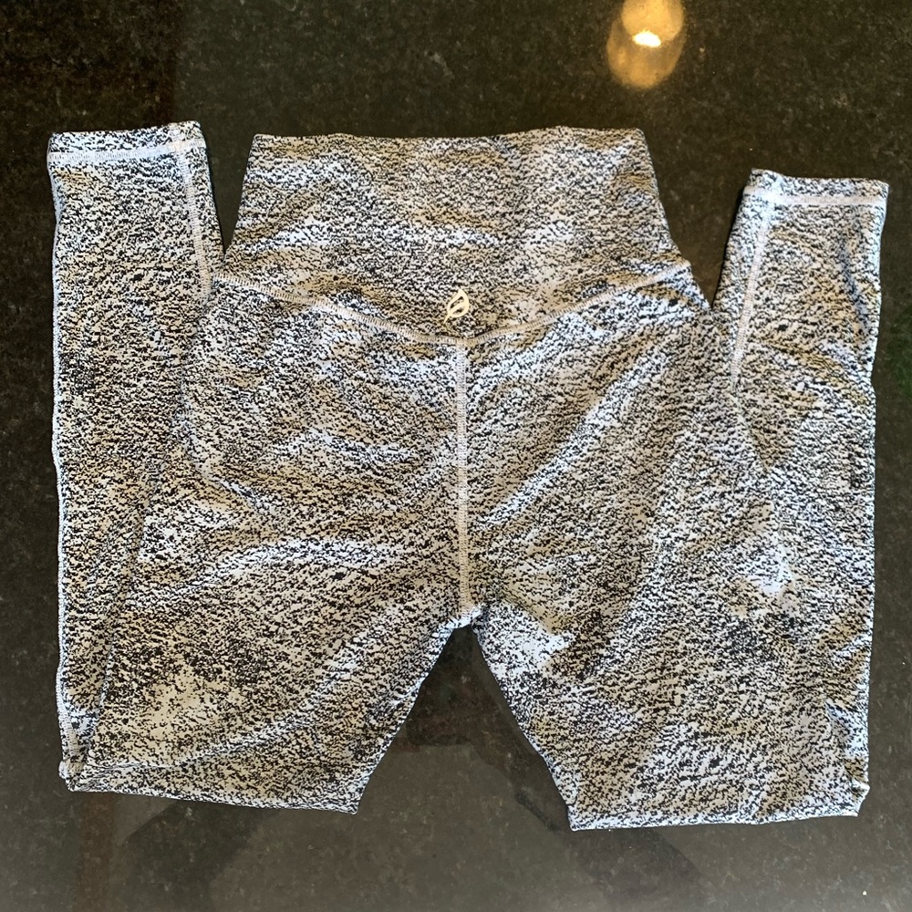 Small - P’Tula Pixel Leggings